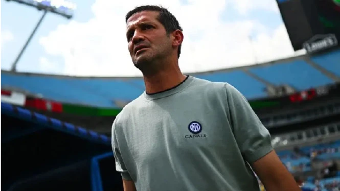 Chivu Puas dengan Pergerakan Inter di Bursa Transfer?