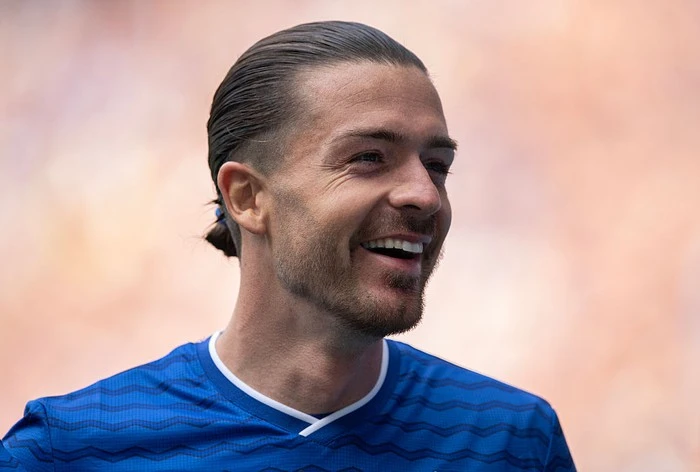 Jack Grealish Nyengir Lagi 