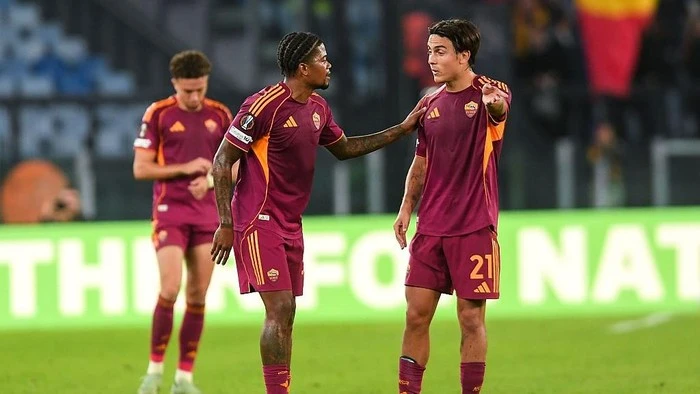 Serigala yang Terpuruk: Roma Terluka Usai Ditaklukkan Viktoria Plzen