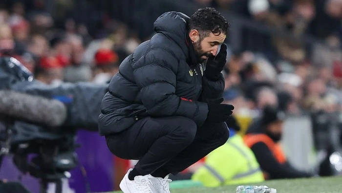 Amorim Didepak MU, Mourinho Beri Tanggapan